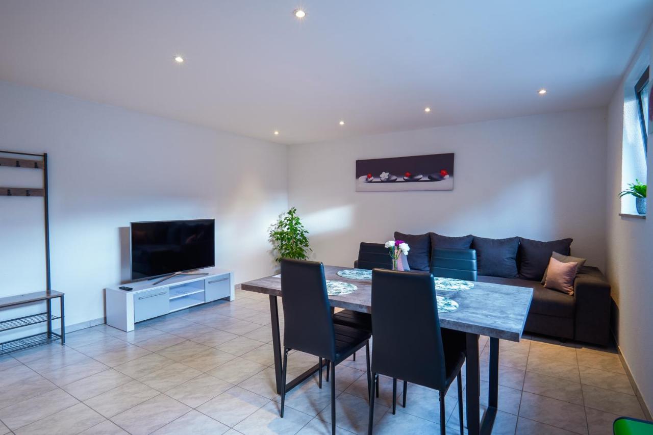 Fewo Wow! Top Lage! Schoene 2-Zimmer Wohnung! Weisweil  Luaran gambar
